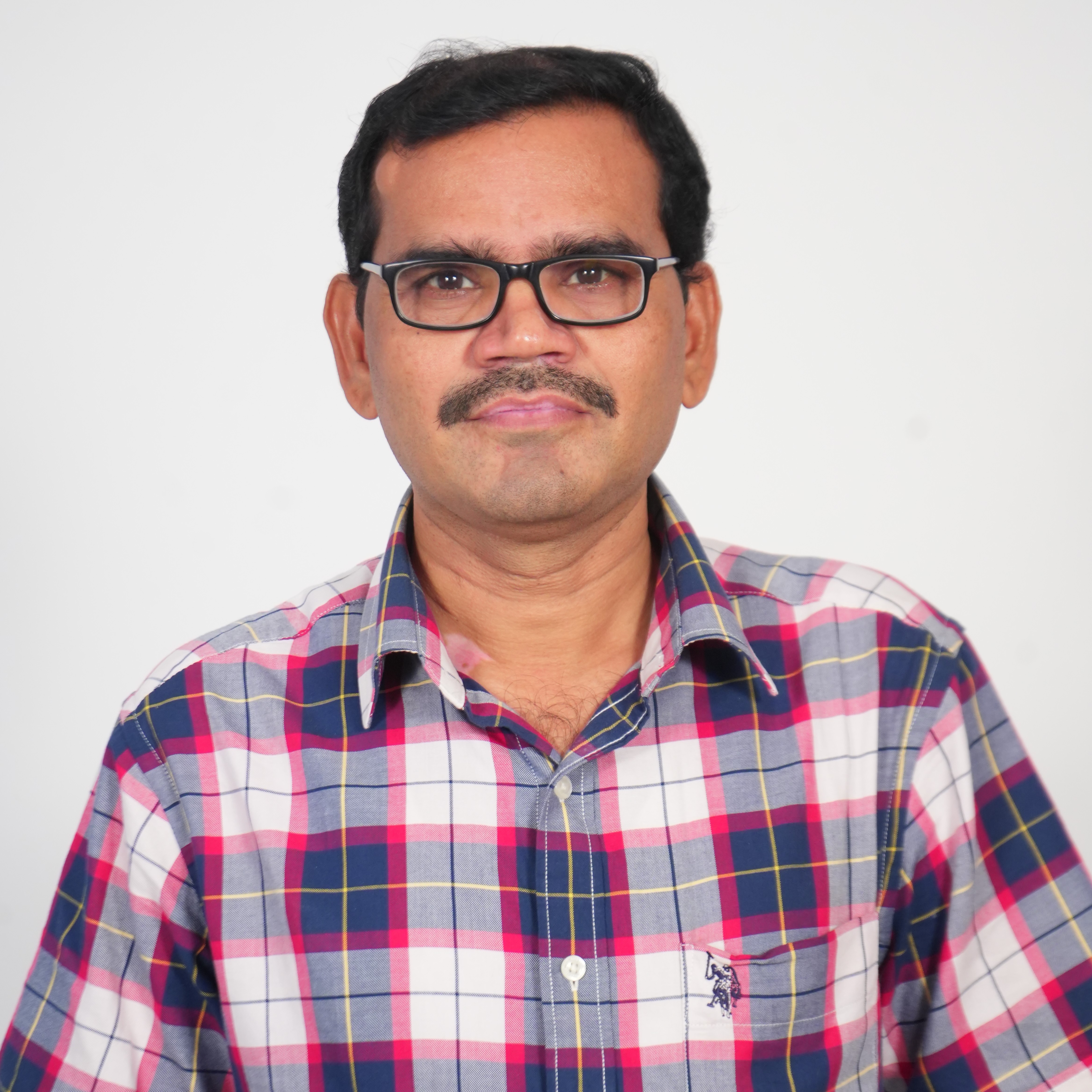 Dr. G.Veeranna