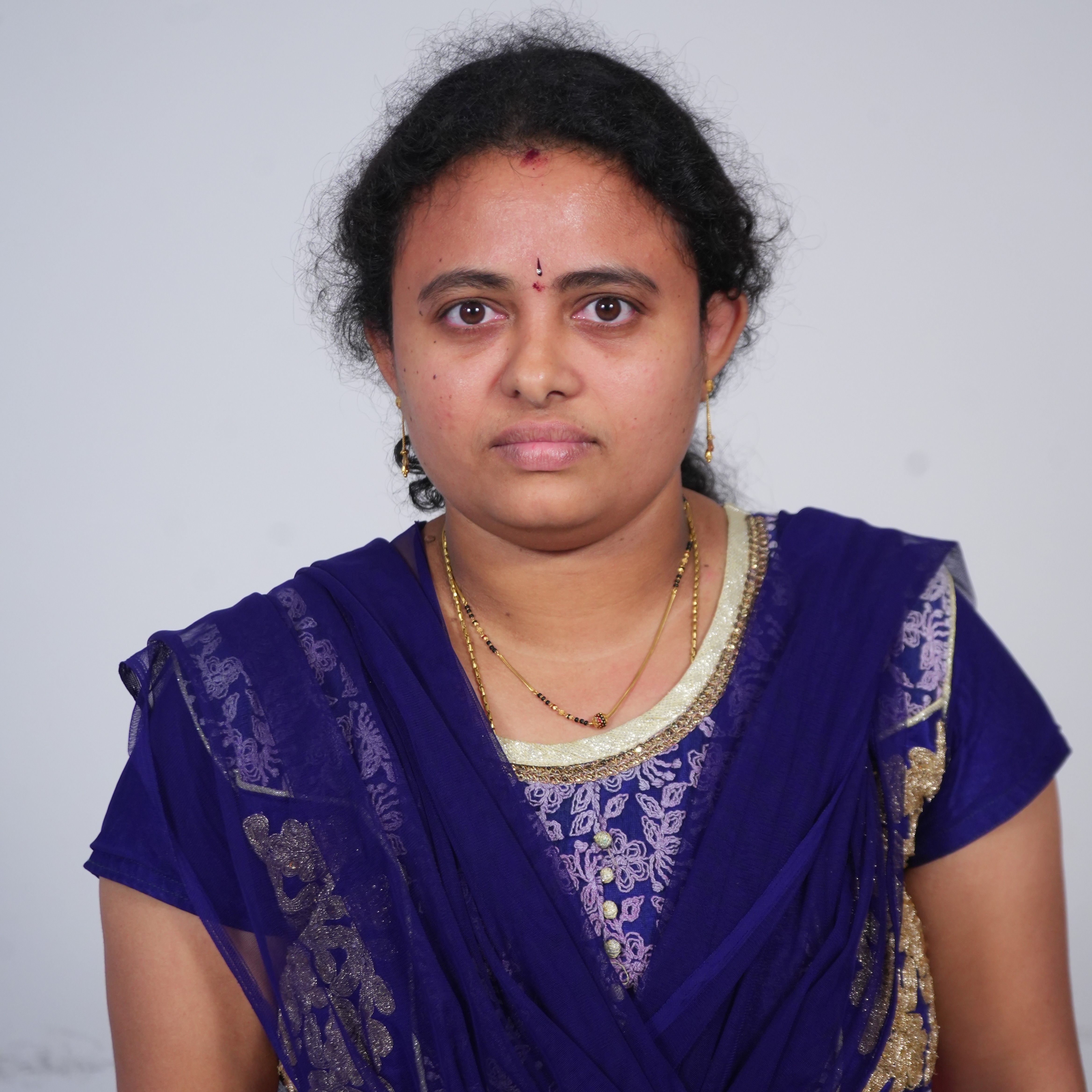 Smt L.Komali