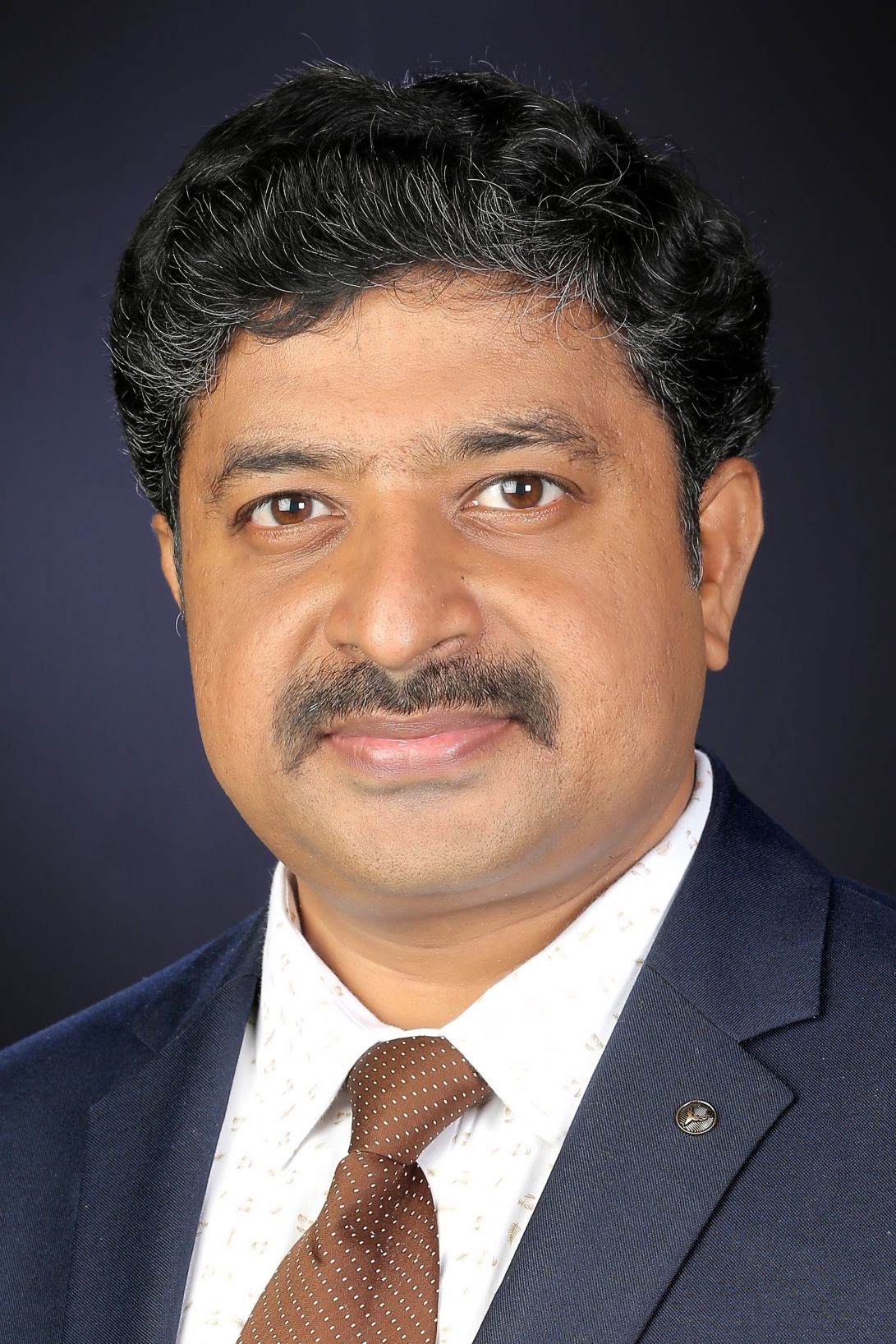 Dr.P.Ravi Kiran Varma